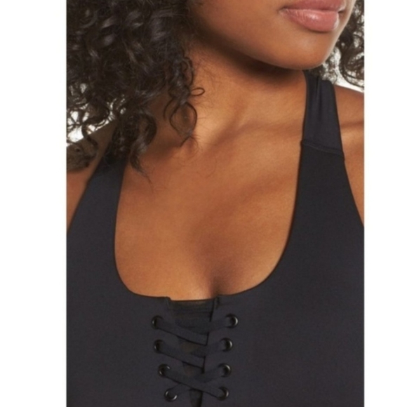 NWOT Zella Laced Sports Bra Size L Black & Red - Picture 4 of 12